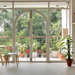 Vaara New Delhi